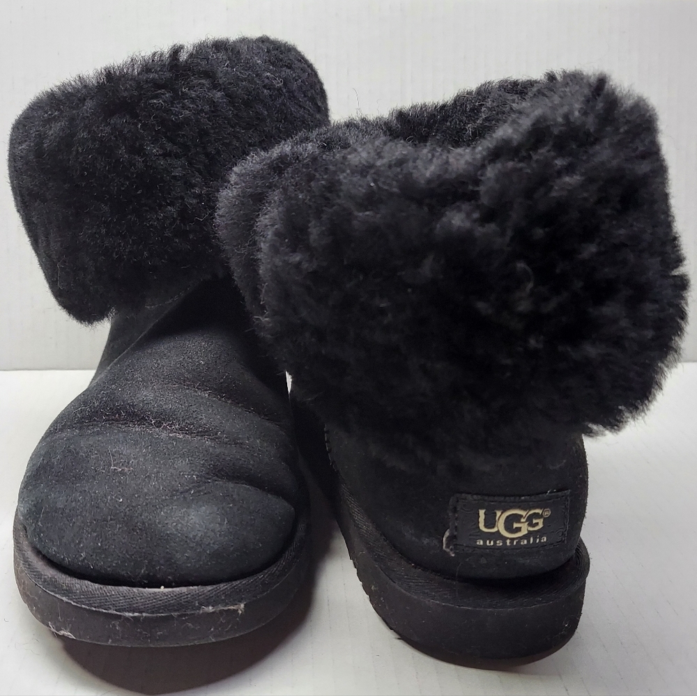 Ugg Bailey Button Bootie Shearling Black - image 1